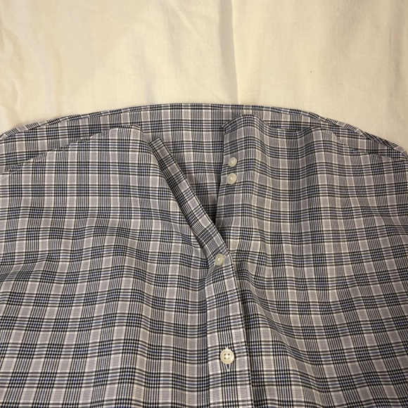 Men's Long Sleeve Casual Button Down Black and White check shirt by Kirkland XL - Picture 3 of 5